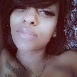 Meet your Posher, Shelisha